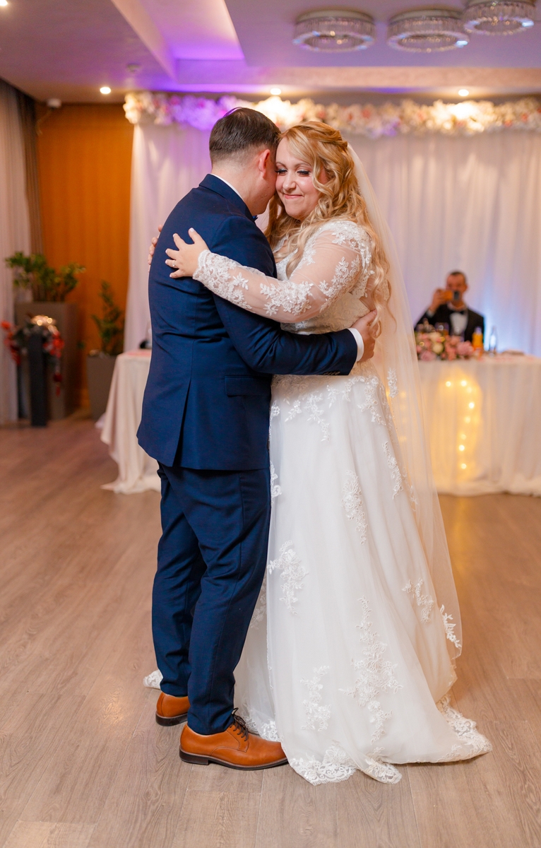 080 Wedding